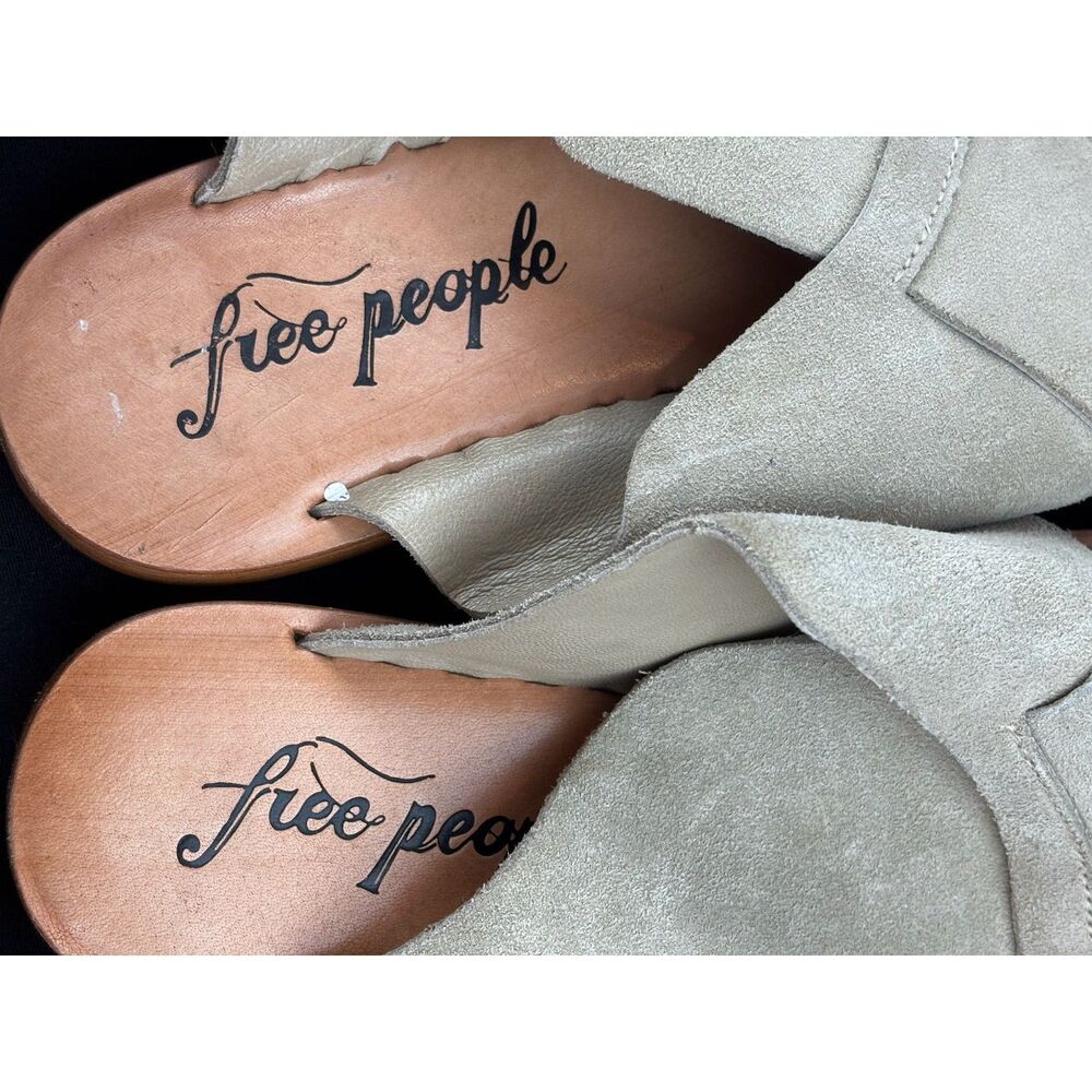 ~ Free People Boho Suede Slides 39 Leather Shoes Sandals Festival Beachy 8.5 Tan